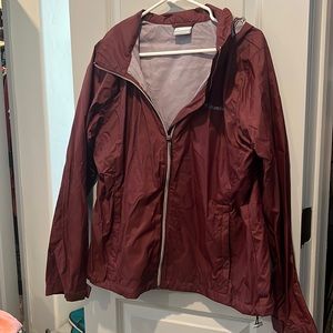 Columbia raincoat NWOT